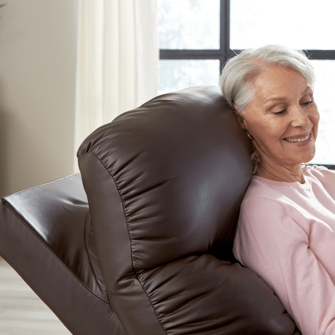 UltraComfort Alora UC576 Small Lift Chair – Zero Gravity & Petite Fit
