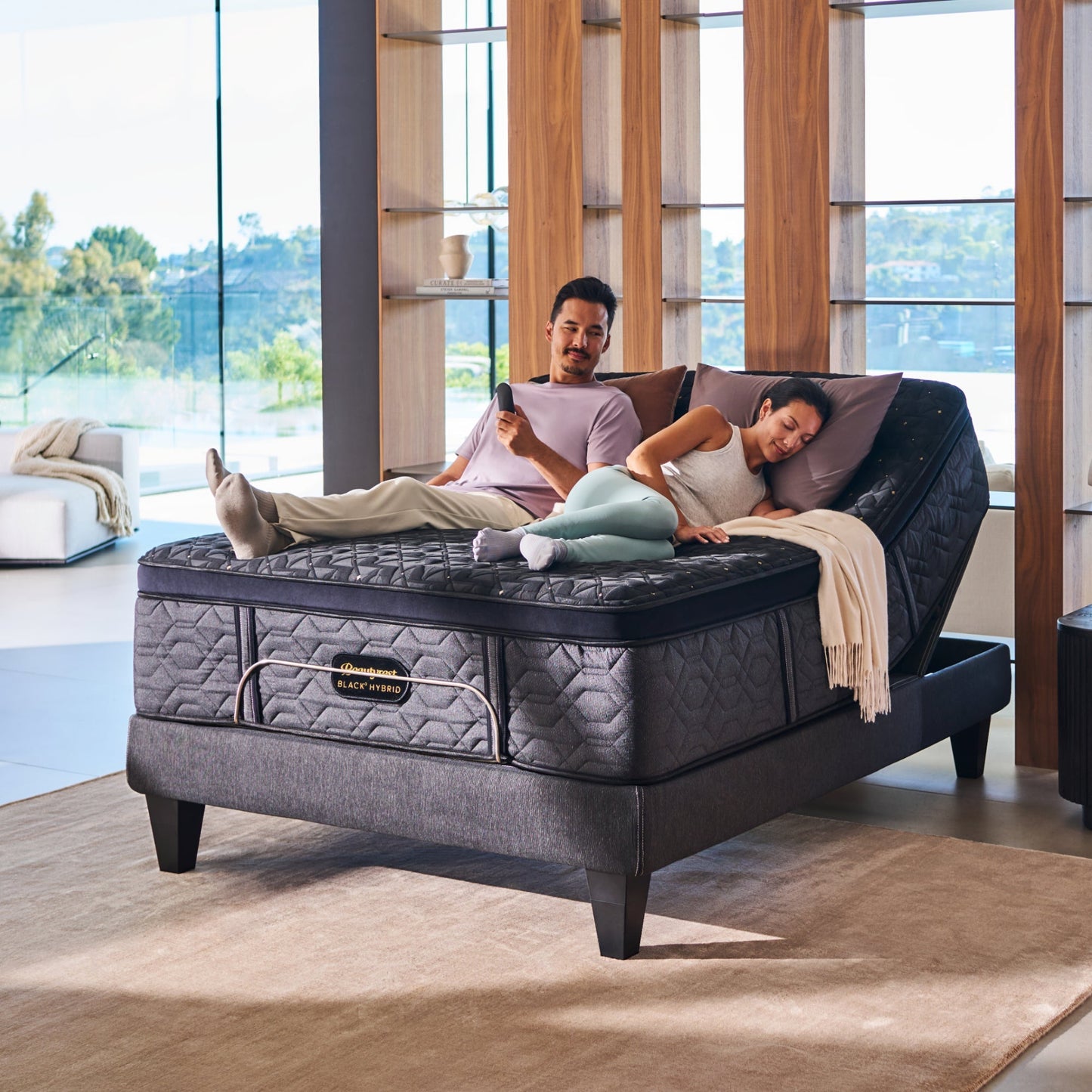 Beautyrest Black® Hybrid Series Four Plush Apex Top Mattress