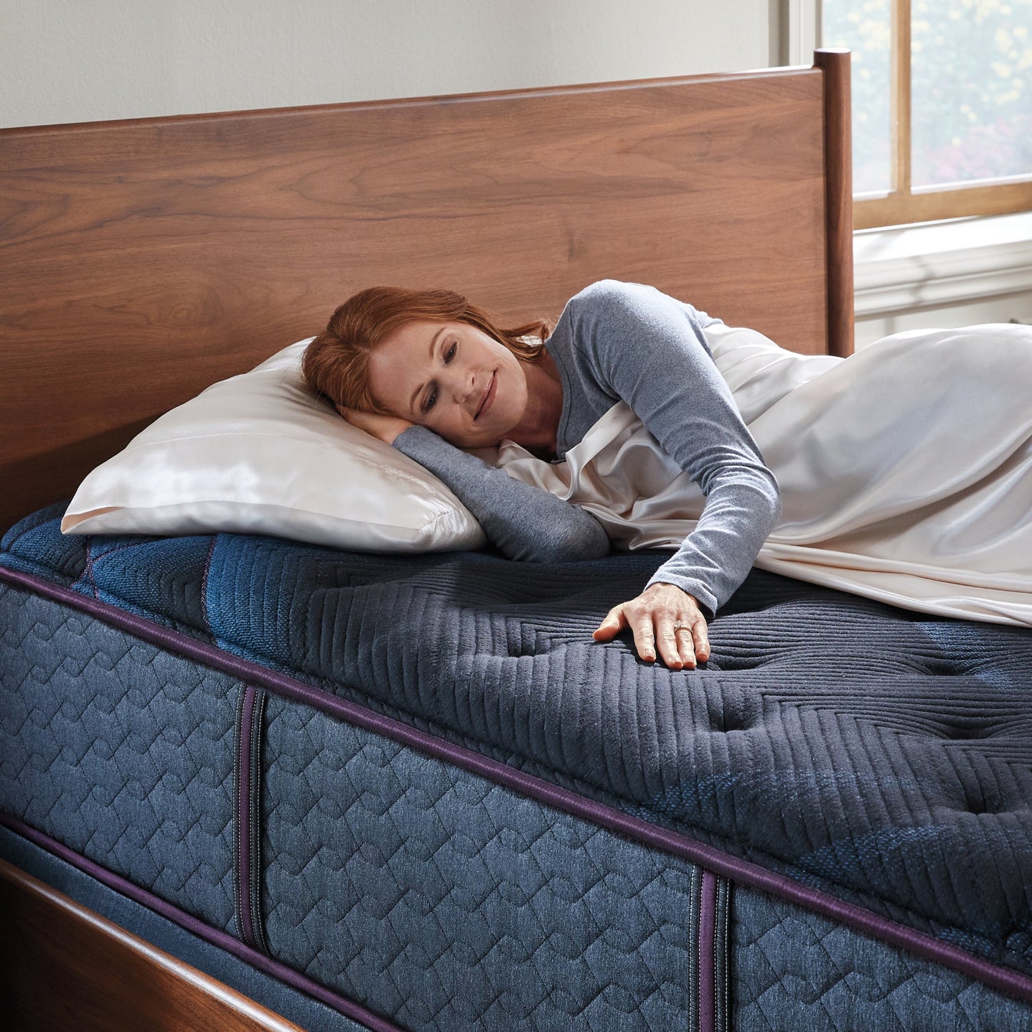 Beautyrest World Class™ Level 3 Plush Pillow Top Mattress