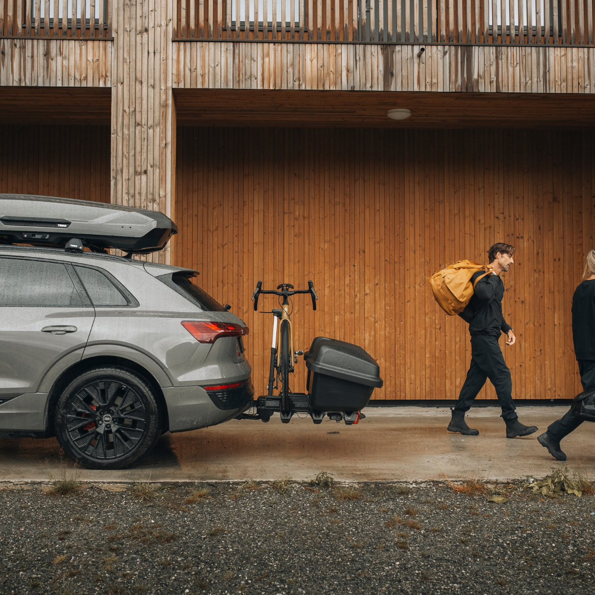 Epos Hitch-Mount Platform Bike Racks
