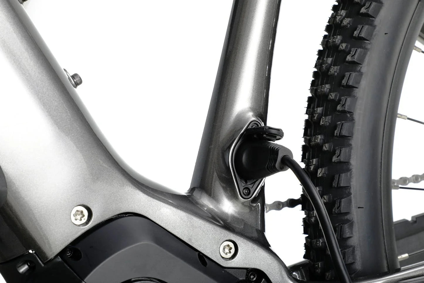 Aventon Ramblas eMTBs.