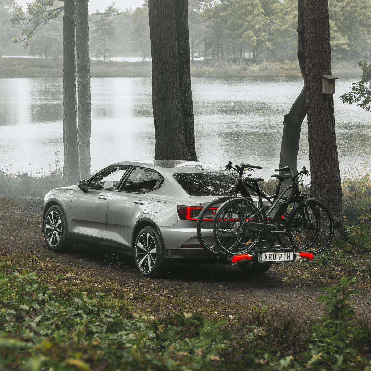Epos Hitch-Mount Platform Bike Racks