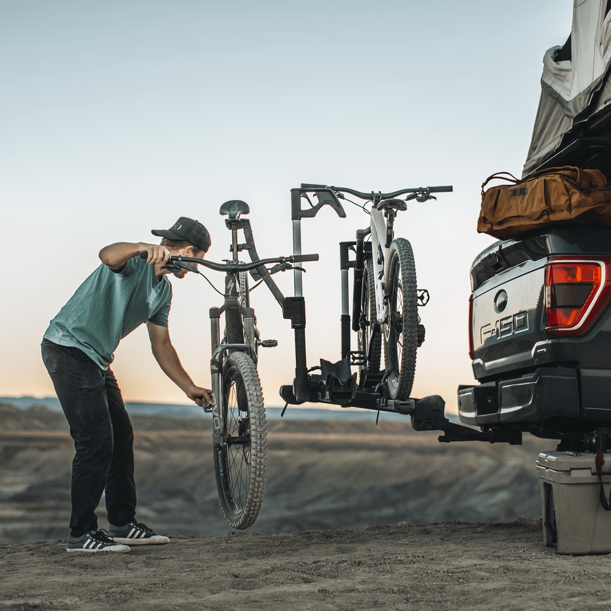 Verse Hitch-Mount Platform Bike Racks