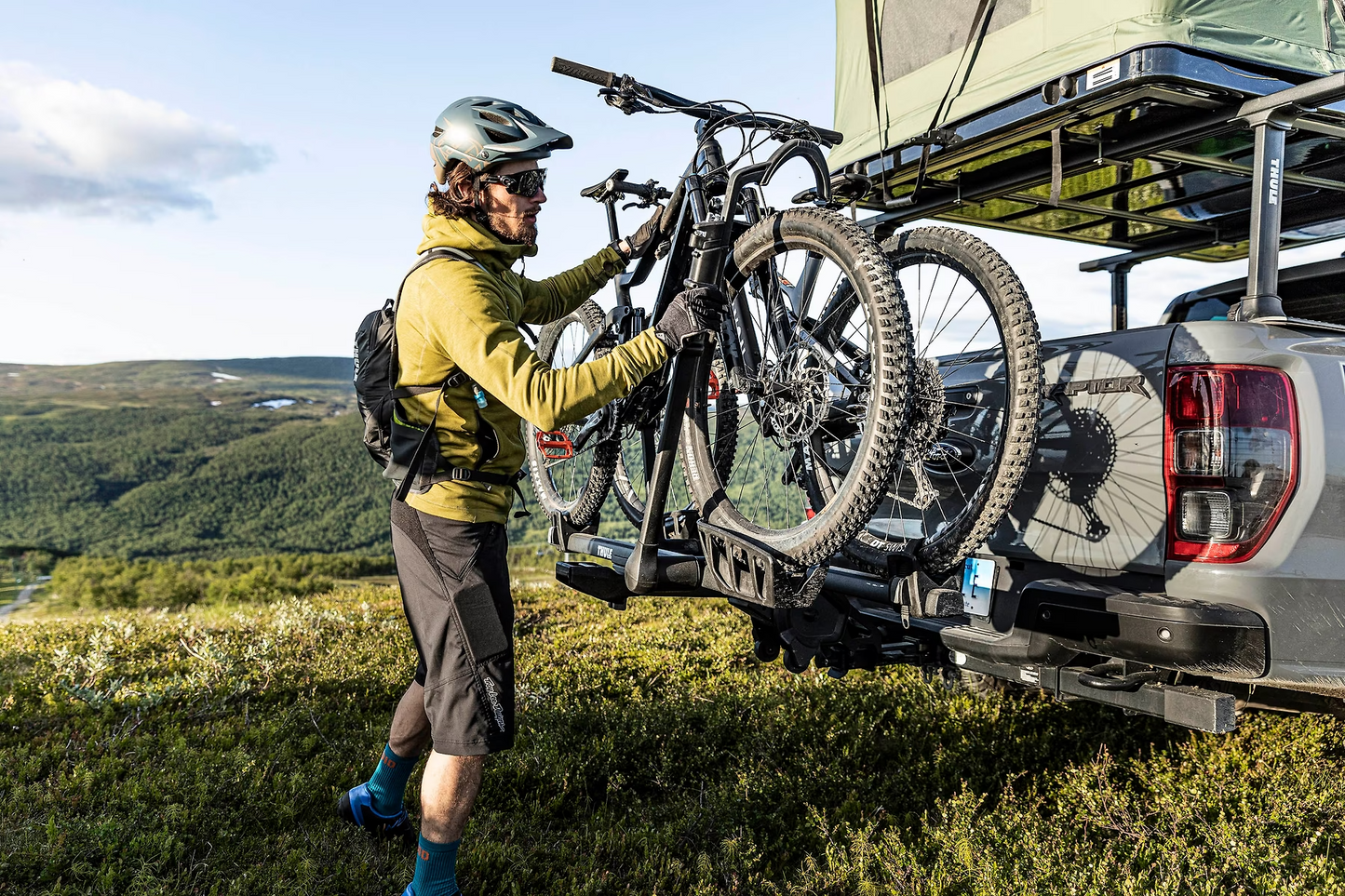 T2 Pro XTR Hitch-Mount Platform Bike Racks
